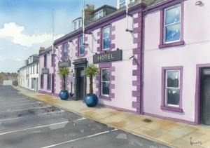 Un cuadro de un hotel en una calle. en The Anchorage, en Troon