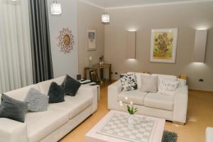 Gallery image of Luxury Villa Apartment with Rooftop Terrace and Free Parking in Tirana +29 photos