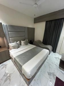 Gallery image of Hotel Pulse in Ahmedabad