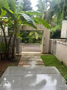 阿里巴格Fortune Resort by Cayana Stays的相册照片