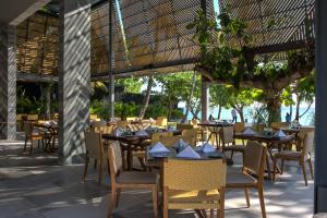 En restaurang eller annat matställe på Katamaran Hotel & Resort