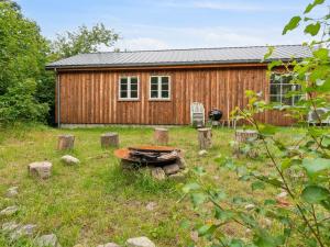 Zahrada ubytování Holiday Home Sami - 200m from the sea by Interhome