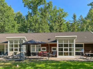 Budova, kde se prázdninový dům nachází