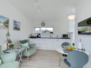 Η κουζίνα ή μικρή κουζίνα στο Apartment Wehrhart - 200m from the sea by Interhome