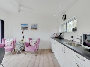 Η κουζίνα ή μικρή κουζίνα στο Apartment Serafina - 200m from the sea by Interhome