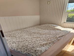 Ένα ή περισσότερα κρεβάτια σε δωμάτιο στο Holiday Home Silka - 250m from the sea by Interhome +12 φωτογραφίες