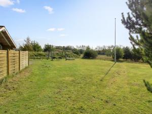 Zahrada ubytování Holiday Home Eline - 1-5km from the sea by Interhome
