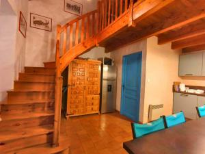 Fotografie z fotogalerie ubytování La maison des bois v destinaci Compeyre