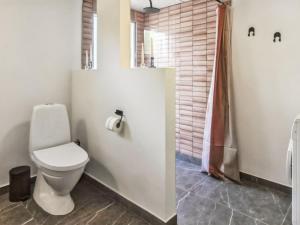 Ένα μπάνιο στο Holiday Home Kabbi - 2-6km from the sea by Interhome +10 φωτογραφίες