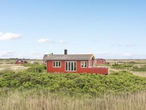 Φυσικό τοπίο κοντά σε αυτή η παραθεριστική κατοικία +27 φωτογραφίες