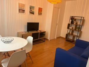 Телевизор и/или развлекательный центр в appartement hyper centre