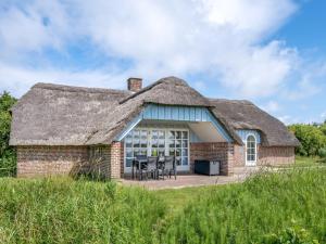 Το κτήριο όπου στεγάζεται  η παραθεριστική κατοικία