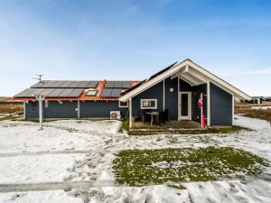 Το κτήριο όπου στεγάζεται  η παραθεριστική κατοικία