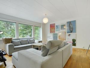 Χώρος καθιστικού στο Holiday Home Flor - 900m from the sea by Interhome