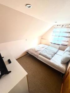 Gallery image of Virág guest house in Hajdúnánás