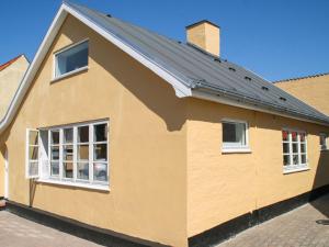 Imagen de la galería de Holiday Home Elaina - 200m from the sea by Interhome, en Løkken