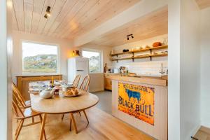 Gallery image of The Artists House Comraich in Clachtoll