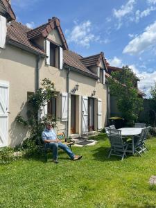 Taman di luar Gite calme à Echassieres