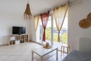 Foto dalla galleria di La Canopée, Vue Port Marianne et Garage a Montpellier