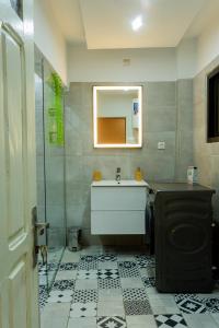 Ένα μπάνιο στο Duplex Abidjan Vallon, Rue-des-Jardins