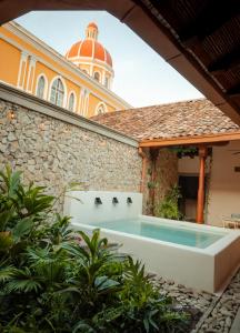 Billede fra billedgalleriet på Central Park Luxurious Historical Home With Pool i Granada