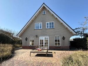 Budova, kde se vila nachází