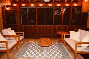 Fotografie z fotogalerie ubytování Welcome to your cozy cornered house! v destinaci Decatur + 23 fotografií