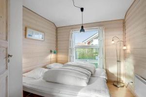 Postel nebo postele na pokoji v ubytování SJ233-Hejls-Hybenvaenget-17
