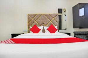 Postel nebo postele na pokoji v ubytování Hotel Indigo - Near International Airport Mumbai