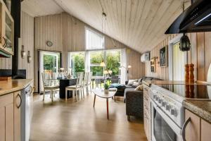 Køkken eller tekøkken på C11101-Hemmet-Bork-Hytteby-53