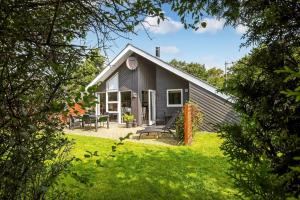 En have udenfor C11101-Hemmet-Bork-Hytteby-53