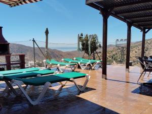 En generel udsigt til bjerge eller udsigt til bjerge taget fra feriehuset