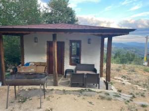 Příroda nedaleko vily + 4 fotografie