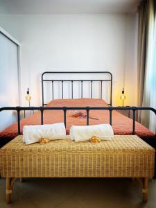 Ένα ή περισσότερα κρεβάτια σε δωμάτιο στο Mindelo Bay Apartment +18 φωτογραφίες