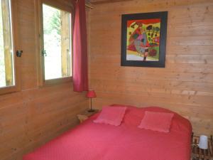 Photo de la galerie de l'établissement Chalet spacieux aux Gets - 4 chambres, 9 pers, Animaux admis, Wi-Fi, Parking privatif - FR-1-671-302, aux Gets