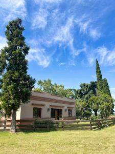 Φωτογραφία από το άλμπουμ του Los Álamos - casa de campo σε Juan L. Lacaze