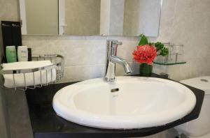 Φωτογραφία από το άλμπουμ του Vang Vieng Golden Lotus Hotel σε Vang Vieng