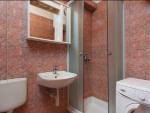 Koupelna v ubytování Apartment Lovrekovic