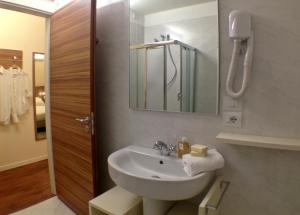 Vannituba majutusasutuses Hotel Forum