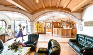 Posedenie v ubytovaní Hotel Ansitz Jakoberhof + 37 fotografií