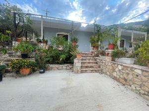 Nespecifikovaný výhled na hory nebo výhled na hory při pohledu z apartmánu