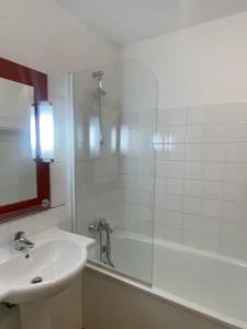 Ένα μπάνιο στο Central Val Thorens - 4 pers - Newly renovated