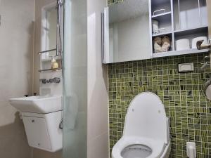 Galería fotográfica de DP 9-minute walk from Daerim Station, where there are many restaurants en Seúl 4 fotos más