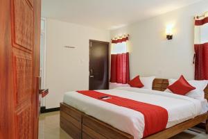 Ένα ή περισσότερα κρεβάτια σε δωμάτιο στο Queenhill Apartment +19 φωτογραφίες