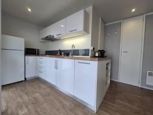 Gallery image of Estivo mobile homes on Camping Bella Italia in Peschiera del Garda