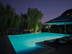 Φωτογραφία από το άλμπουμ του Casa Mont Blanc σε (( Ogradena Nouă ))