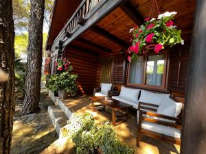 Gallery image of Vila Lulebore in Velipojë
