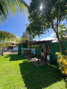 Zahrada ubytování Casa de praia no condomínio verdes mares km 17