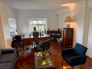 Un lugar para sentarse en Casa Aprazível 5