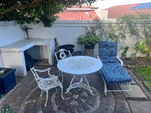 Αίθριο ή υπαίθριος χώρος στο Spatsels Vrede, Vermont, Hermanus +3 φωτογραφίες